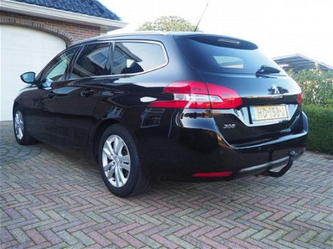 Peugeot 308 SW - 1.6 BlueHDI Blue Lease Executive Pack | Panorama | Camera | ECC | Trekhaak | - 1