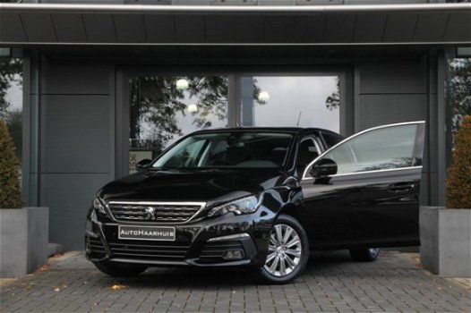 Peugeot 308 - 1.2 130 pk Allure | Navigatie | PDC v/a | Panoramadak - 1