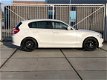 BMW 1-serie - 118i EffDyn. Ed. Business Line Ultimate Edition /M Sport /Bi-Xenon/Navi/Leer/ NIEUWE A - 1 - Thumbnail