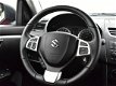 Suzuki Swift - 1.2 Bandit 5-drs EASSS // Airco / Bluetooth / Lichtmetaal - 1 - Thumbnail