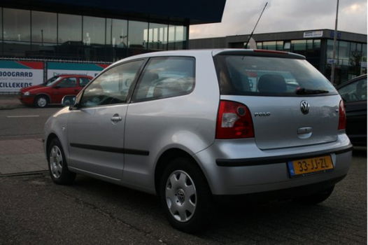 Volkswagen Polo - 1.4-16V Comfortline Automaat - 1