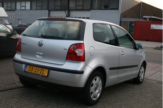 Volkswagen Polo - 1.4-16V Comfortline Automaat - 1