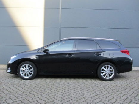 Toyota Auris Touring Sports - Fantastische auto/1.8 Hybryd/Navigatie - 1