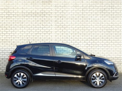 Renault Captur - TCe 90 Expression | Airco | Parkeersensoren | LM-Velgen | Privacy Glass | Trekhaak - 1