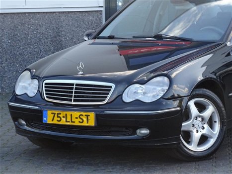 Mercedes-Benz C-klasse - 200 CDI Elegance AIRCO 159.731 KM (bj2003) - 1