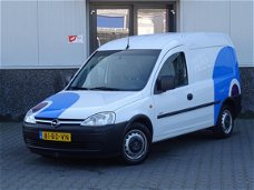 Opel Combo - 1.7 DI KEURIGE AUTO APK 2020 (bj2002)