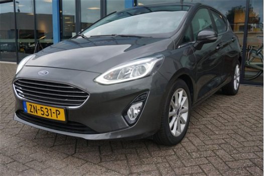 Ford Fiesta - 1.0 EcoBoost Titanium 100PK 5-Deurs Navi Climate Parkeersensoren - 1