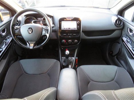 Renault Clio Estate - 1.5 dCi ECO Expression Navi Airco Bluetooth Cruise - 1