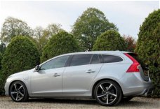 Volvo V60 - 2.4 D6 AWD Plug-In Hybrid R-Design / Navi / Leder / Excl BTW