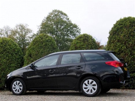 Toyota Auris Touring Sports - 1.6 Aspiration / Navi / Camera - 1