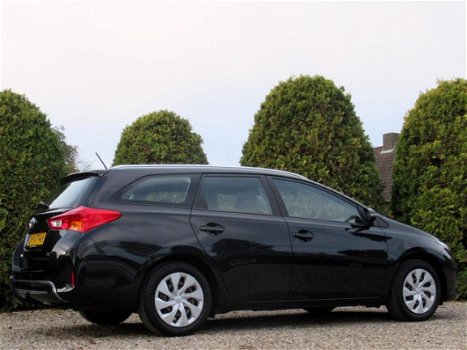 Toyota Auris Touring Sports - 1.6 Aspiration / Navi / Camera - 1