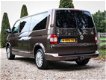 Volkswagen Transporter - 2.0 TDI L2H1 DC Navigatie Leer Xenon-Led Standkachel Schuif/kanteldak Nieuw - 1 - Thumbnail