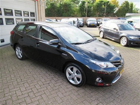 Toyota Auris Touring Sports - 1.8 Hybrid Aspiration - 1