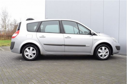 Renault Grand Scénic - 1.6-16V Tech Line 7 persoons - 1