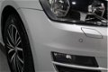 Volkswagen Golf - 1.6 TDI 110 pk DSG Automaat 5 Drs Navi, Adapt. Cruise, Airco ECC, PDC V+A - 1 - Thumbnail