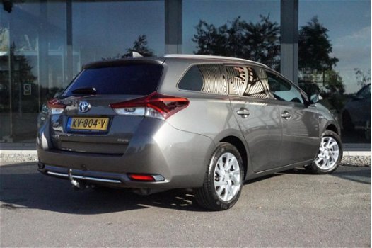 Toyota Auris - 1.8 Hybrid Trend Panodak / Navigatie - 1