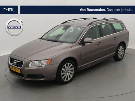 Volvo V70 - 1.6 T4 Lim. Edition - 1