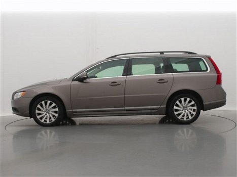 Volvo V70 - 1.6 T4 Lim. Edition - 1