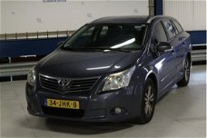 Toyota Avensis Wagon - 2.0 VVTi Dynamic 2e EIG / NAVIGATIE / VELG / NIEUW MODEL