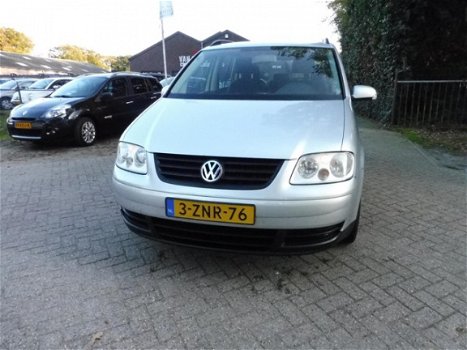 Volkswagen Touran - 1.6 Athene Groot Navigatie , Ac, zeer netjes - 1