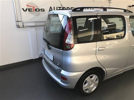 Toyota Yaris Verso - 1.3 16v VVT-i Sol A/T + 6 MND BOVAG - 1