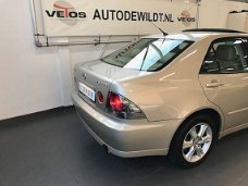 Lexus IS - 200 EXECUTIVE A/T + 6 MND BOVAG - YOUNGTIMER