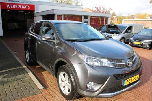 Toyota RAV4 - 2.0 VVT-i 151pk AWD Dynamic Navi Camera - 1