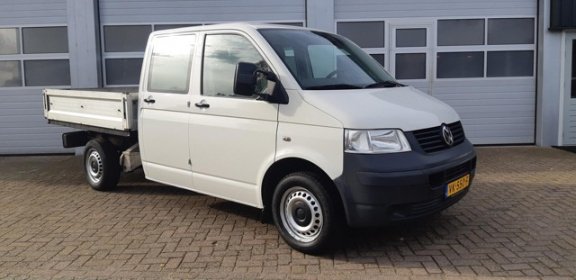 Volkswagen Transporter - 1