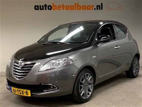 Lancia Y(psilon) - AUTOMAAT TWINAIR PLATINUM CLIMA OPEN DAK NAVI - 1