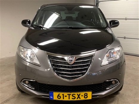 Lancia Y(psilon) - AUTOMAAT TWINAIR PLATINUM CLIMA OPEN DAK NAVI - 1