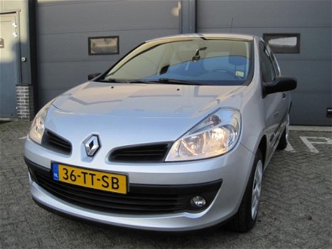 Renault Clio - Iii 1.2 16V EXTREME 3-DRS - 1