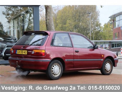 Toyota Starlet - 1.3 XLi 3-Deurs | ZO MEENEMEN | HANDELSAUTO - 1