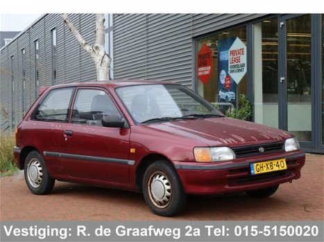 Toyota Starlet - 1.3 XLi 3-Deurs | ZO MEENEMEN | HANDELSAUTO - 1