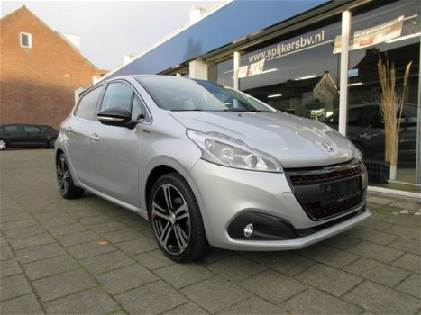 Peugeot 208 - 1.2 Puretech 110pk 5D EAT6 GT-Line - 1