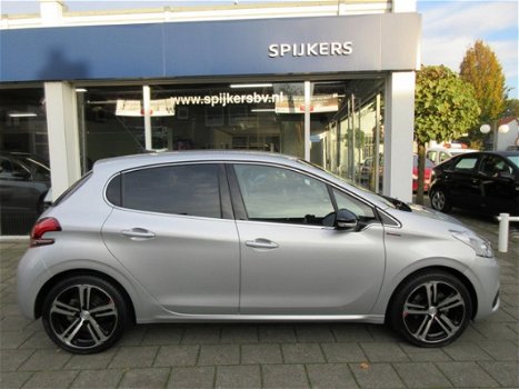 Peugeot 208 - 1.2 Puretech 110pk 5D EAT6 GT-Line - 1