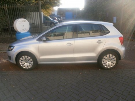 Volkswagen Polo - 1.4-16V Comfortline - 1