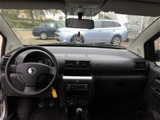 Volkswagen Fox - 1.2 Trendline Airco