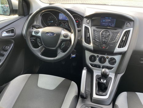 Ford Focus Wagon - 1.6 150pk Navi | Cruise | Bluetooth | PDC - 1