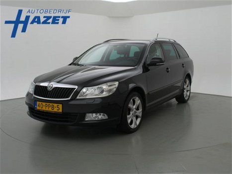 Skoda Octavia Combi - 1.2 TSI ELEGANCE + LEDER / NAVIGATIE COLUMBUS / XENON - 1