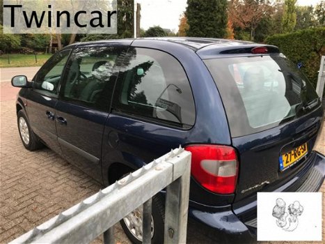 Chrysler Voyager - 2.4i 16V SE Luxe 6-pers APK 7-2020 - 1