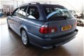 BMW 5-serie Touring - 520i Executive - Youngtimer - zeer nette auto - 1 - Thumbnail