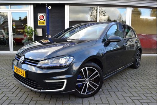 Volkswagen Golf - GTE 1.4 TSI HYBRID 204 pk / € 15.680 EXCL. BTW - 1