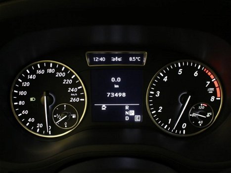 Mercedes-Benz B-klasse - 180 Automaat Navigatie, Airconditioning, Alarm, Stoelverwarming - 1