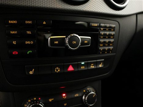 Mercedes-Benz B-klasse - 180 Automaat Navigatie, Airconditioning, Alarm, Stoelverwarming - 1