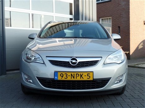 Opel Astra - 1.4 Turbo Edition 140Pk Navigatie Airco Cruisecontrol Parkeersensoren Dealer onderhoude - 1