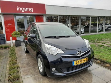 Toyota Verso S - 1.3 VVT-i 99pk Aspiration | LM Velgen, Parkeercamera, Airco - 1