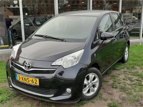 Toyota Verso S - 1.3 VVT-i 99pk Aspiration | LM Velgen, Parkeercamera, Airco - 1