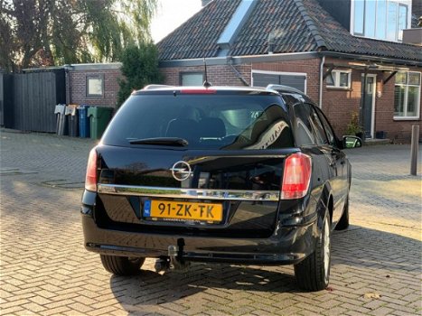 Opel Astra - 1.8 Temptation Aut. Navi Airco Cruise Trekhk NL-Auto NAP Dealeronderhouden - 1