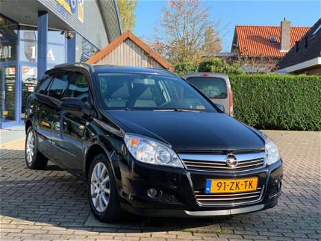 Opel Astra - 1.8 Temptation Aut. Navi Airco Cruise Trekhk NL-Auto NAP Dealeronderhouden - 1
