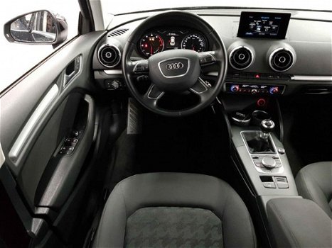 Audi A3 Limousine - 1.4 TFSI CoD Attraction Pro Line Plus Nav, Xenon, Ecc, - 1
